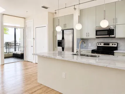 $2,975 | 6701 Biscayne Boulevard, Unit 201, Miami, FL 33138