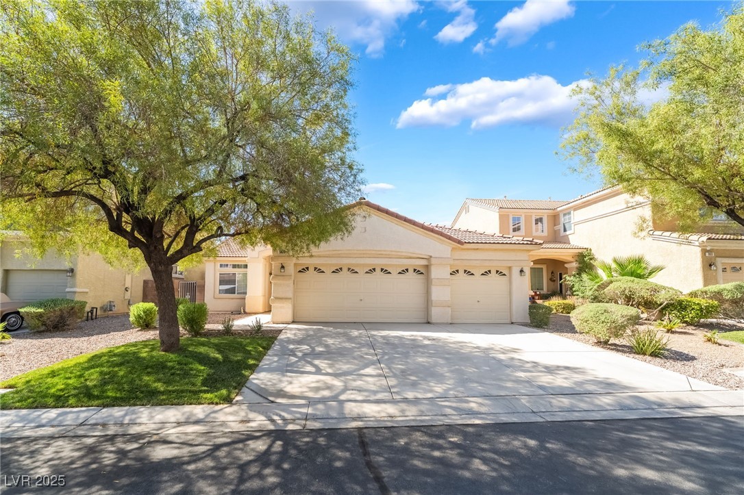 5823 Lazy Days Ct  