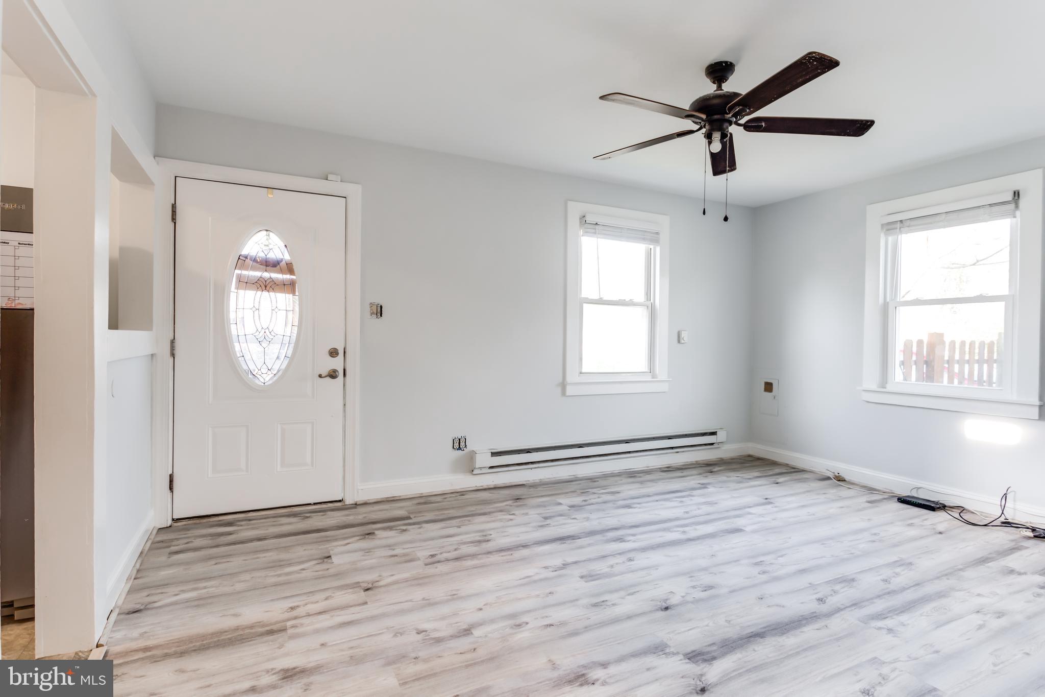6721 Larkspur Road Morningside, MD 20746 - Photo 3 of 43 Gallery Image 3