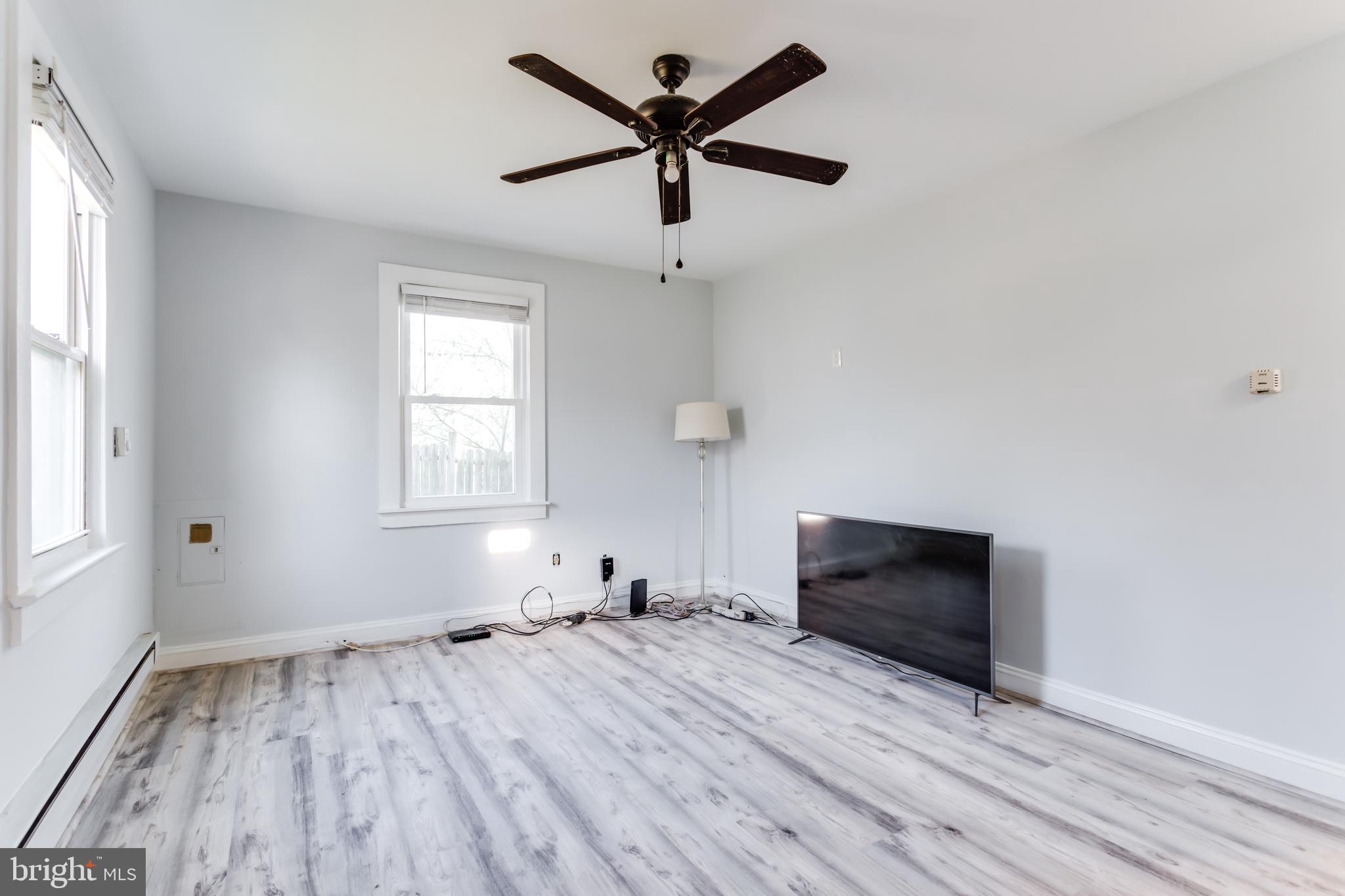 6721 Larkspur Road Morningside, MD 20746 - Photo 4 of 43 Gallery Image 4