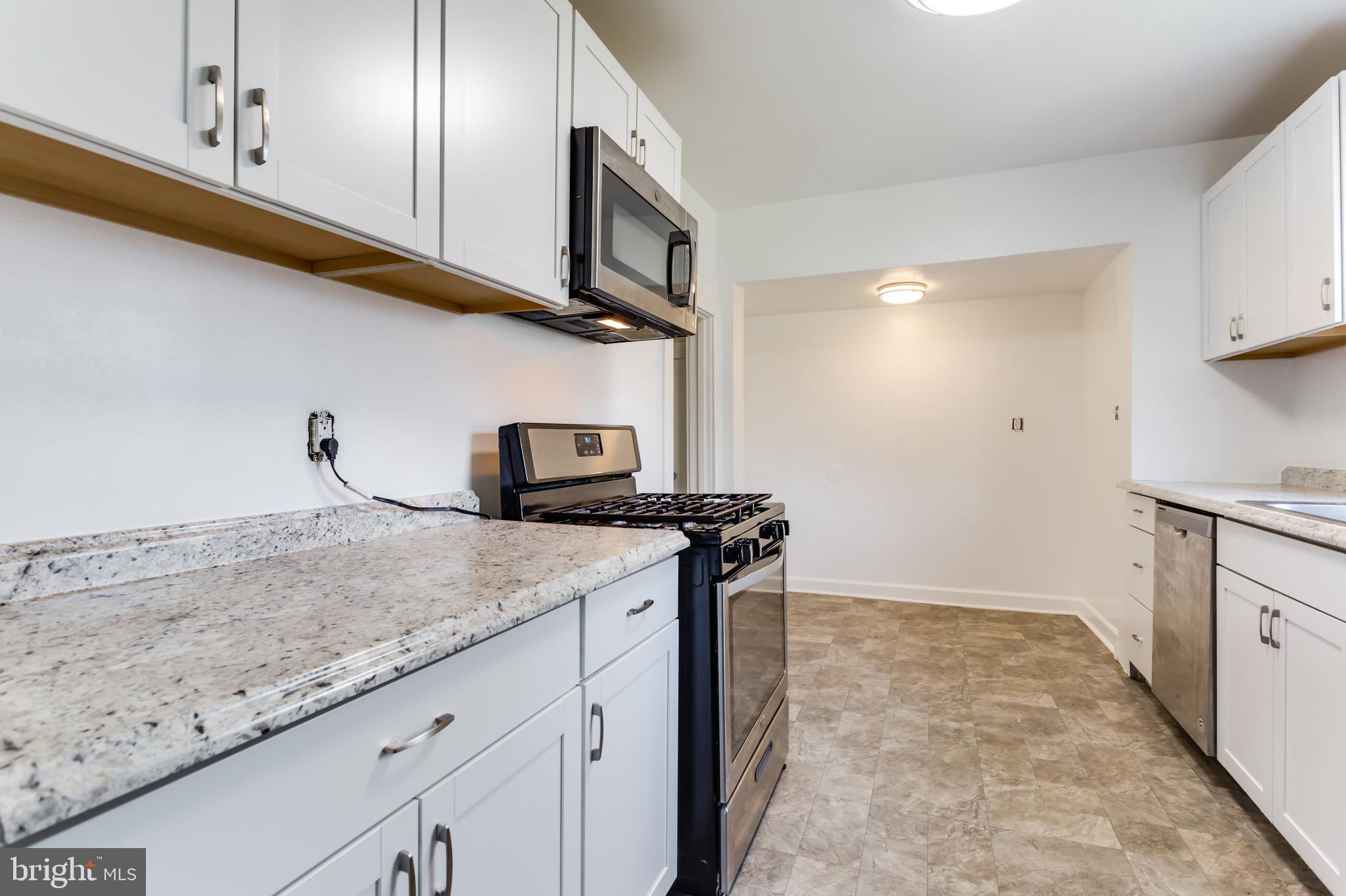 6721 Larkspur Road Morningside, MD 20746 - Photo 7 of 43 Gallery Image 7