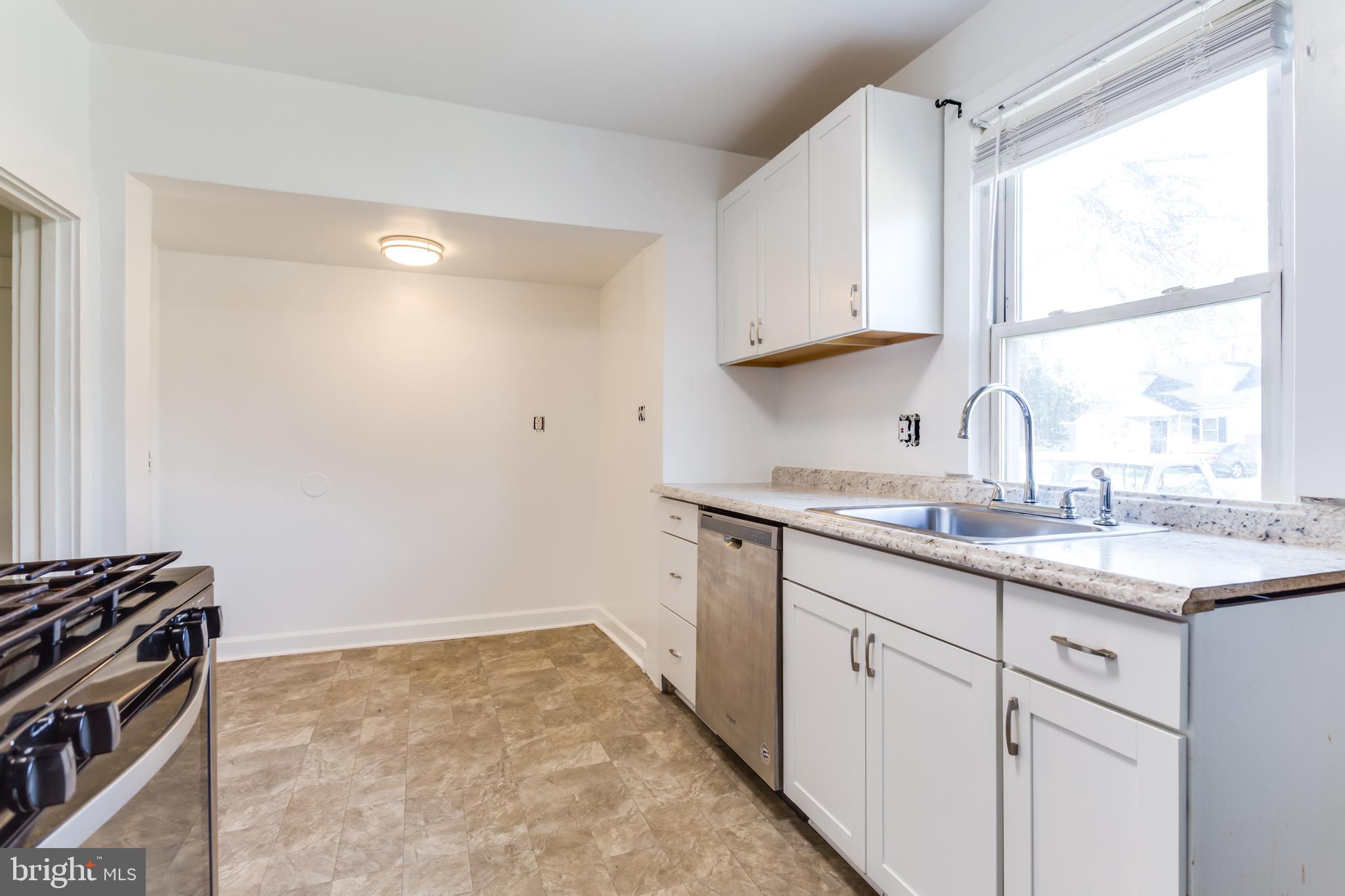 6721 Larkspur Road Morningside, MD 20746 - Photo 8 of 43 Gallery Image 8
