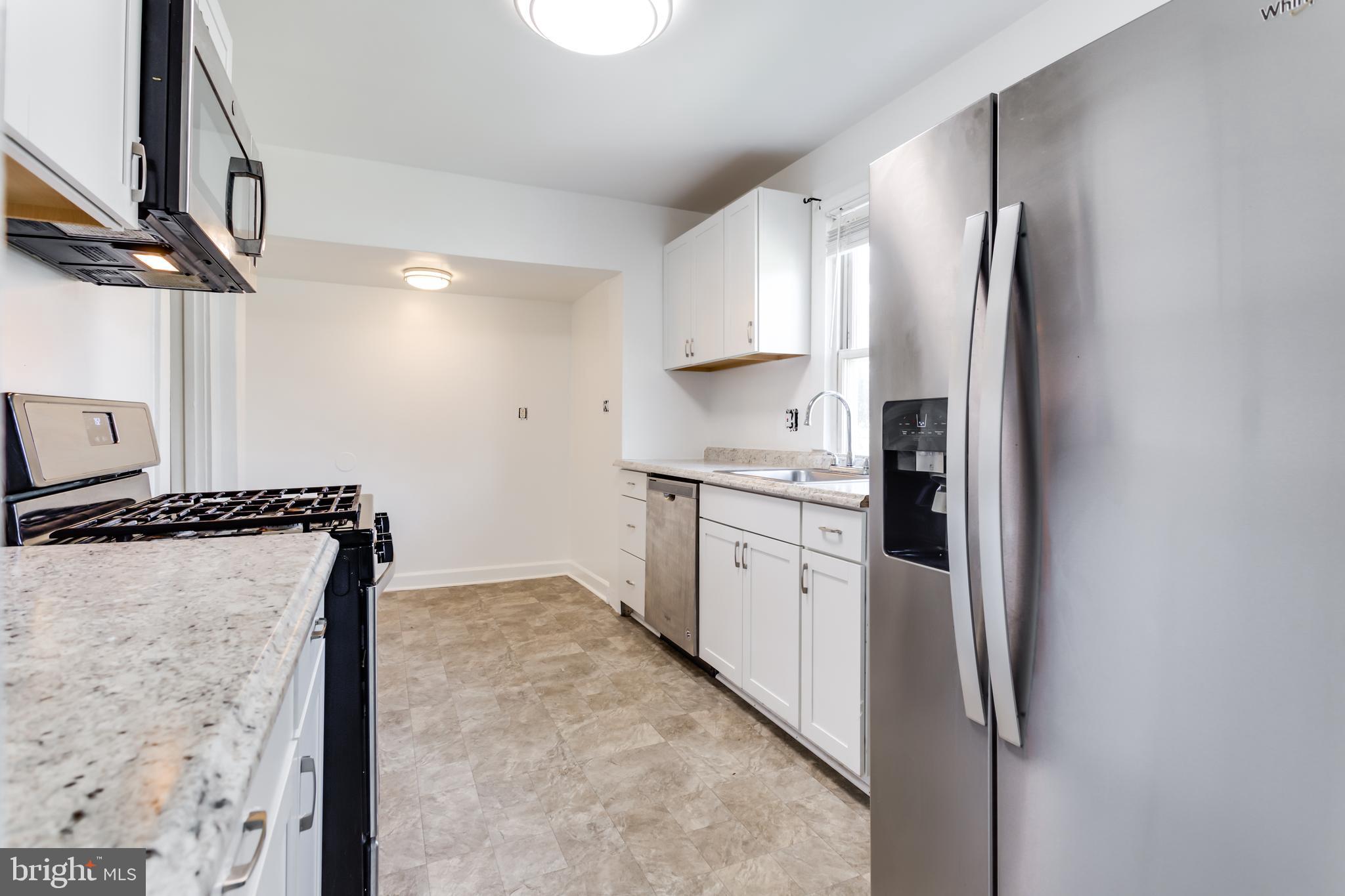 6721 Larkspur Road Morningside, MD 20746 - Photo 9 of 43 Gallery Image 9