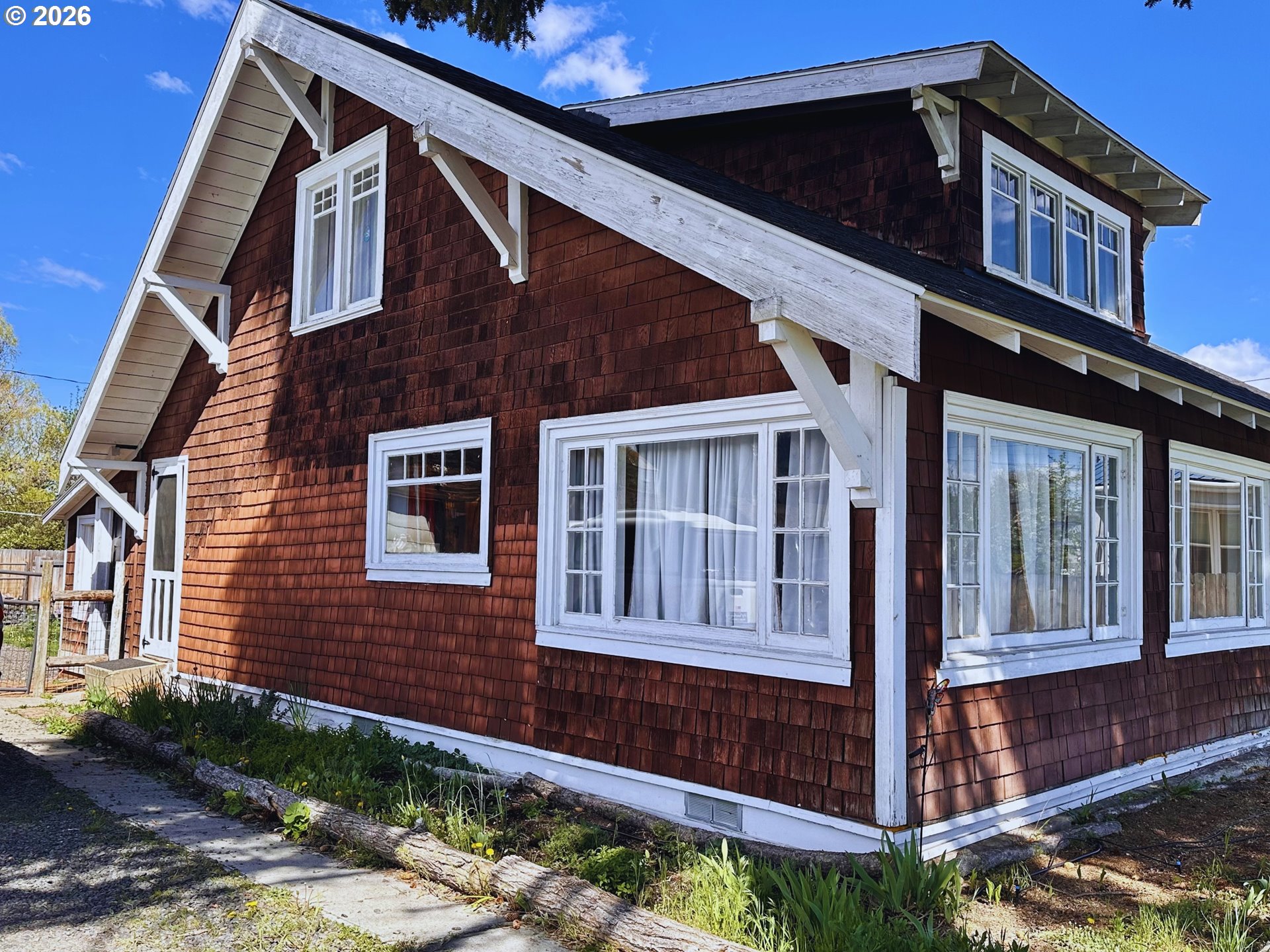 608 Southwest 2nd Street Enterprise, OR 97828 - Photo 2 of 14