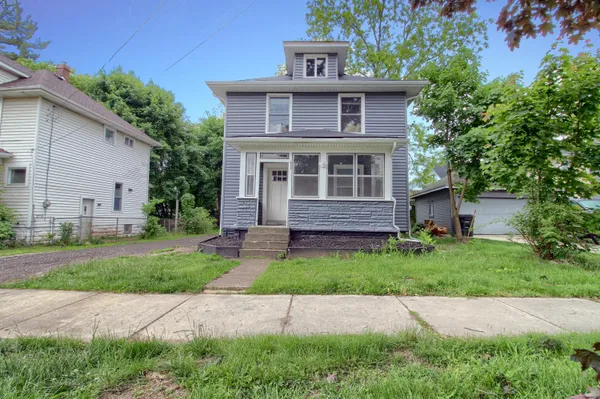 $160,000 | 609 West Biddle Street, Jackson, MI 49203