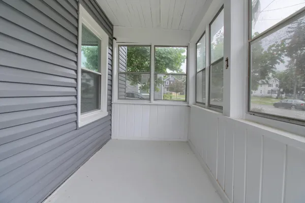 $149,900 | 609 West Biddle Street, Jackson, MI 49203