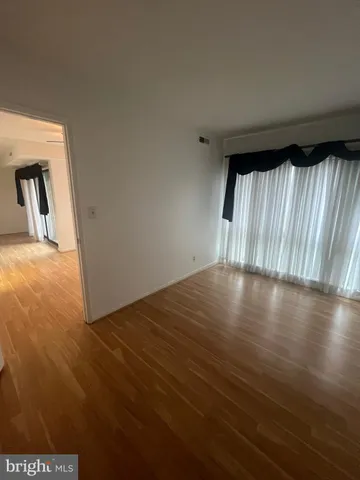 $225,000 | 6079 Majors Lane, Unit 6 M6, Columbia, MD 21045