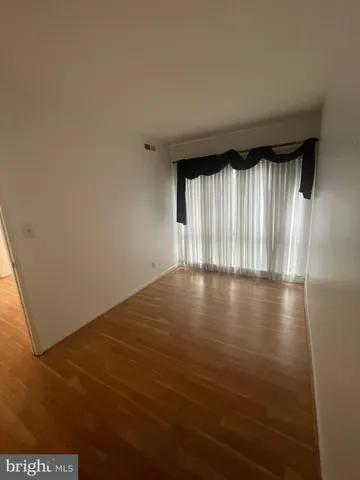 $225,000 | 6079 Majors Lane, Unit 6 M6, Columbia, MD 21045