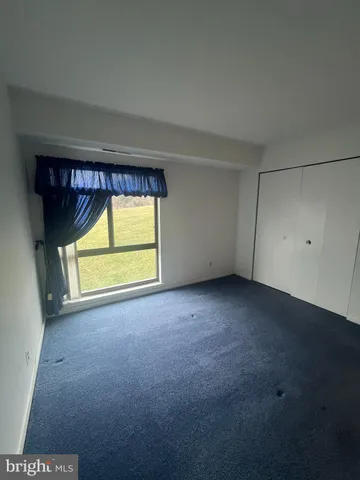 $225,000 | 6079 Majors Lane, Unit 6 M6, Columbia, MD 21045