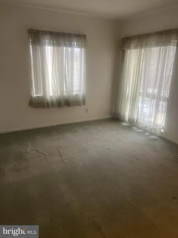 $225,000 | 6079 Majors Lane, Unit 6 M6, Columbia, MD 21045