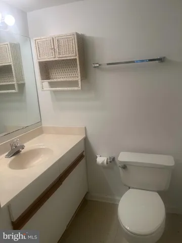 $225,000 | 6079 Majors Lane, Unit 6 M6, Columbia, MD 21045