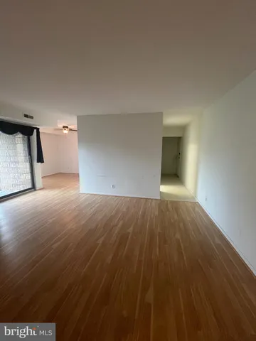 $225,000 | 6079 Majors Lane, Unit 6 M6, Columbia, MD 21045