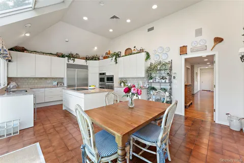 $1,995,000 | 9 Purchase Hills Drive, Purchase, NY 10577
