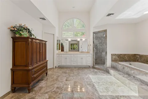 $1,995,000 | 9 Purchase Hills Drive, Purchase, NY 10577