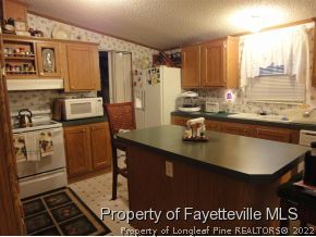 878 Cypress Church Road Cameron, NC 28326 - Photo 7 of 21 Gallery Image 7
