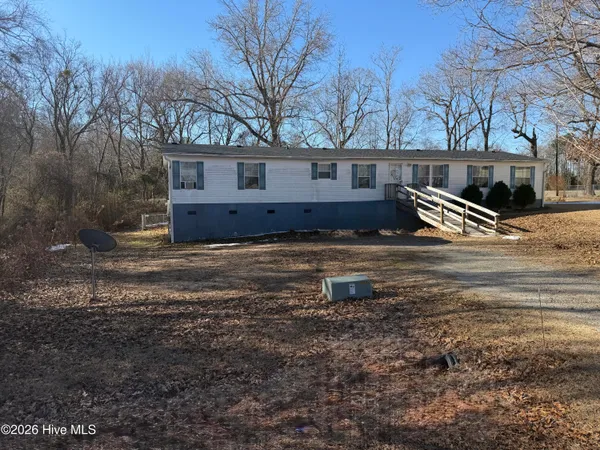 $154,900 | 3205 Deanswood Drive, Kinston, NC 28504