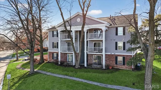 $1,250 | 12842 Portulaca Drive, Unit J, St. Louis, MO 63146