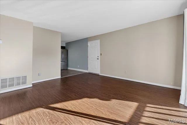 $1,250 | 12842 Portulaca Drive, Unit J, St. Louis, MO 63146