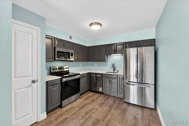 $1,250 | 12842 Portulaca Drive, Unit J, St. Louis, MO 63146