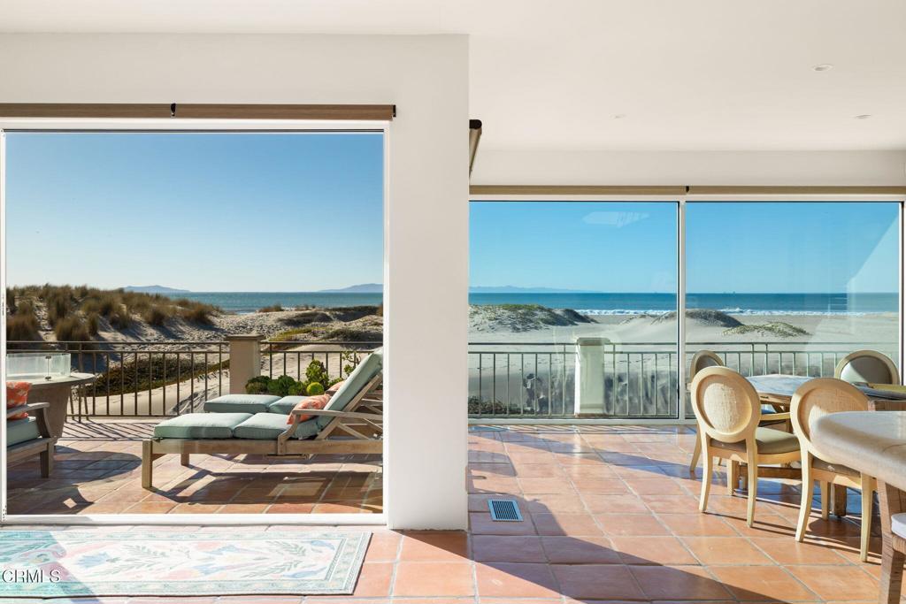 1571 Mandalay Beach Road Oxnard, CA 93035 - Photo 9 of 40