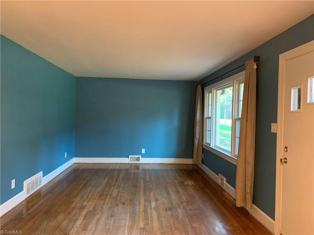 4845 Skylark Road Pfafftown, NC 27040 - Photo 12 of 22 Gallery Image 12