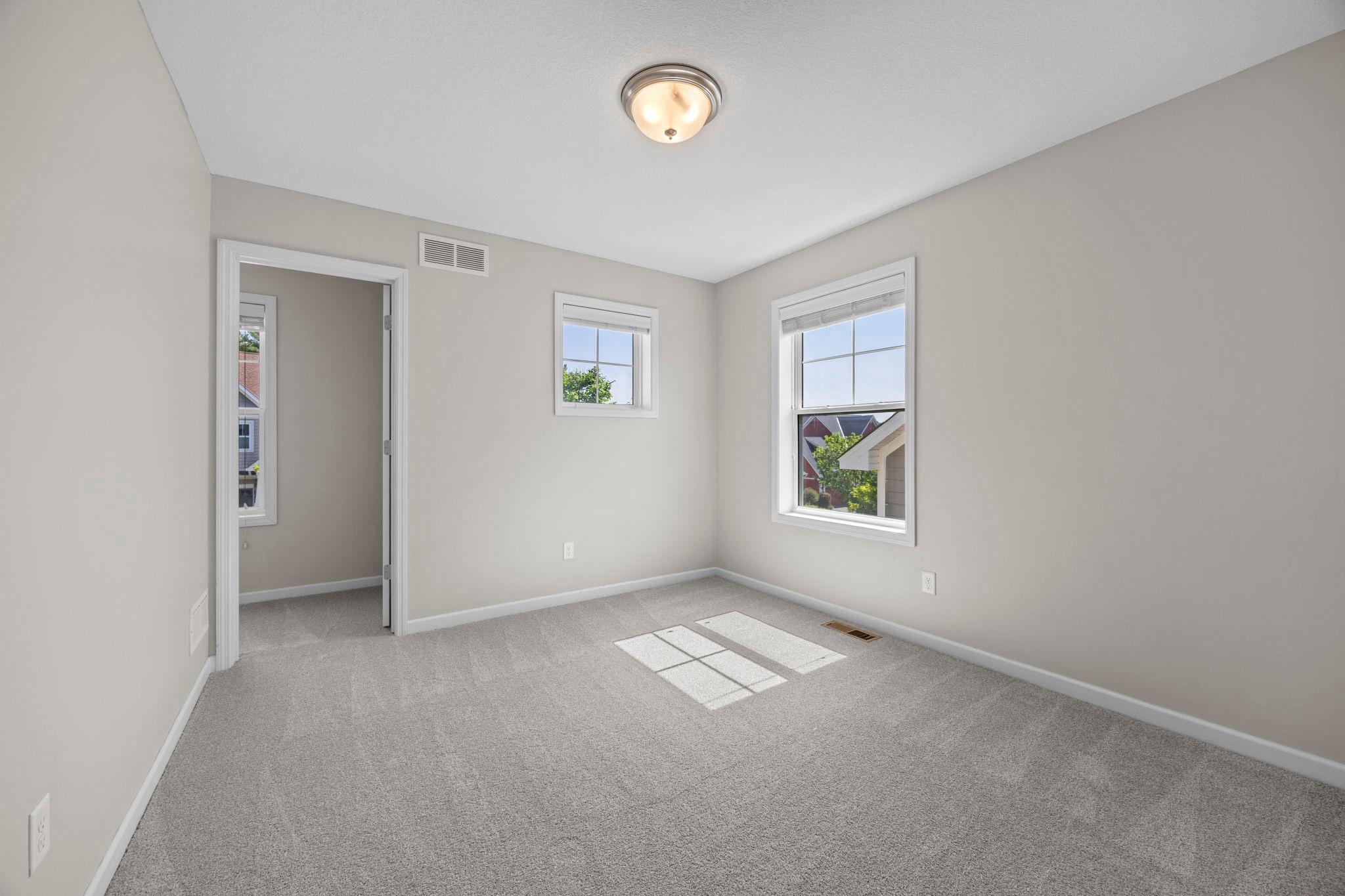 7652 Addisen Path Inver Grove Heights, MN 55077 - Photo 45 of 97