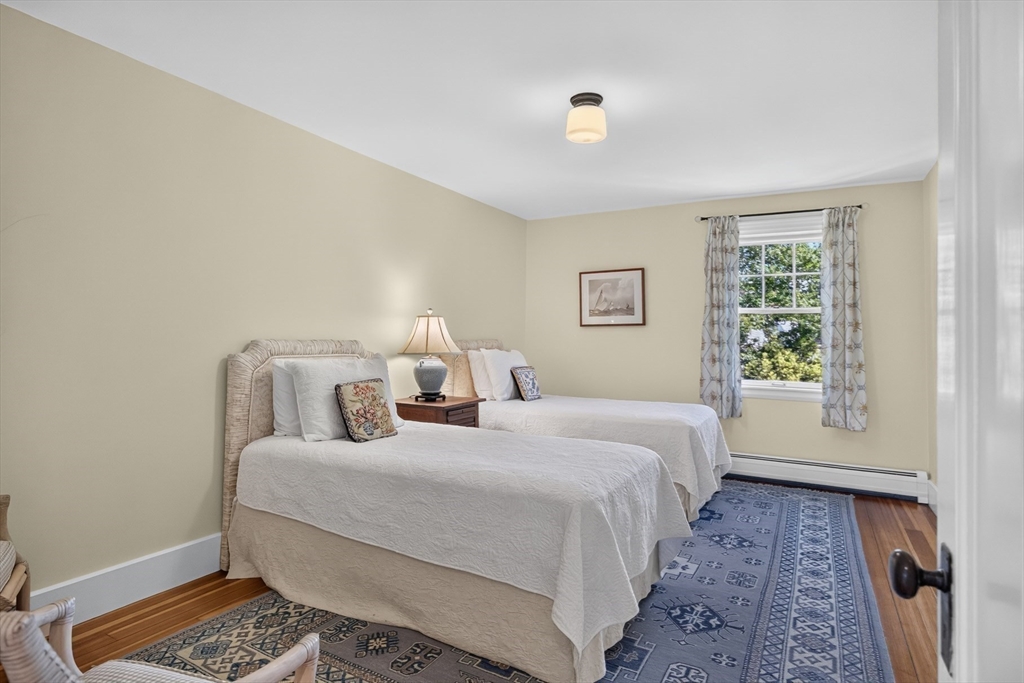 72 Water Street Marion, MA 02738 - Photo 25 of 42