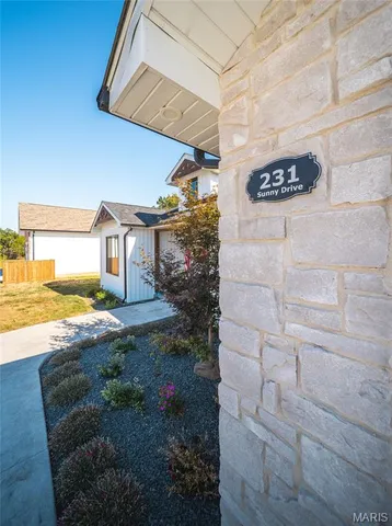 $399,900 | 231 Sunny Drive, Rolla, MO 65401