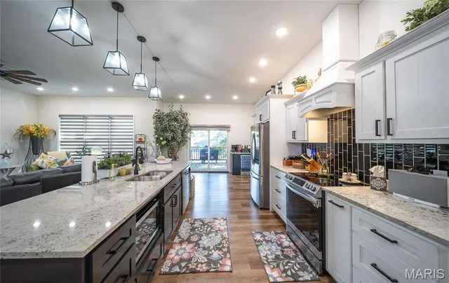 $399,900 | 231 Sunny Drive, Rolla, MO 65401