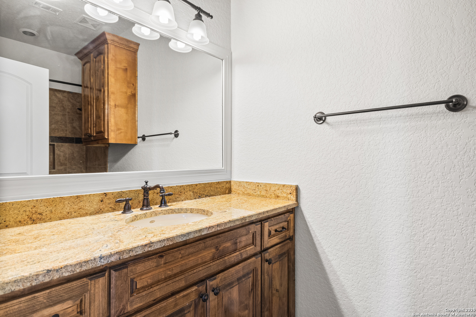 102 Arroyo Boerne, TX 78006 - Photo 36 of 46