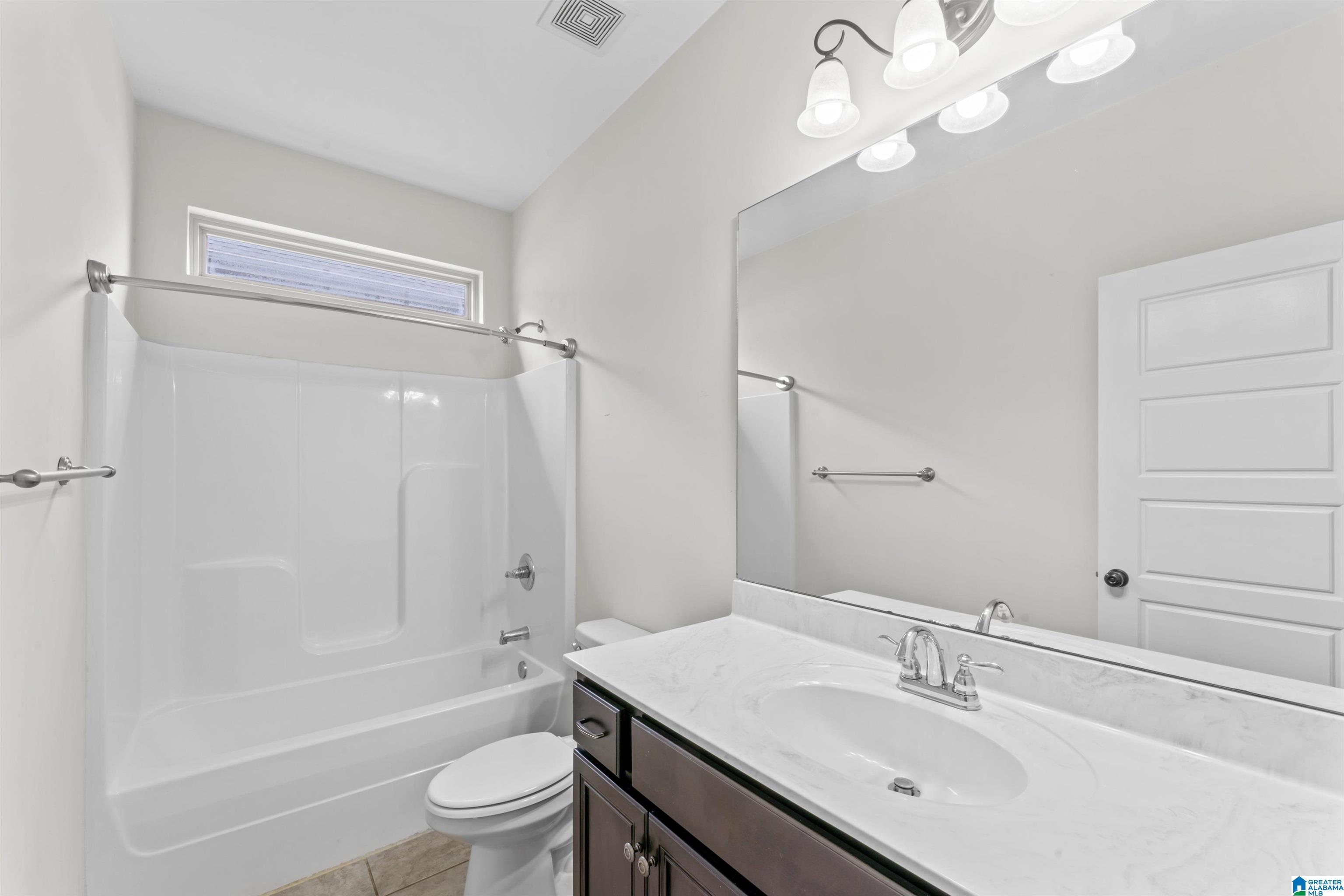 2043 Kerry Circle Calera, AL 35040 - Photo 27 of 38