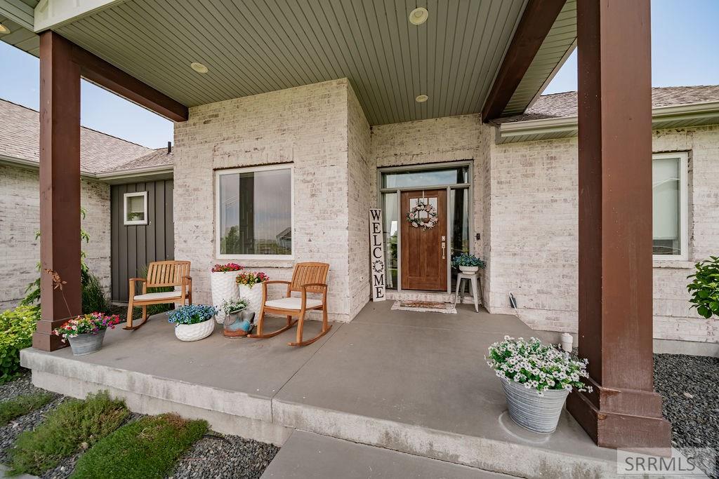 1101 Castle Pines Road Rexburg, ID 83440 - Photo 6 of 54