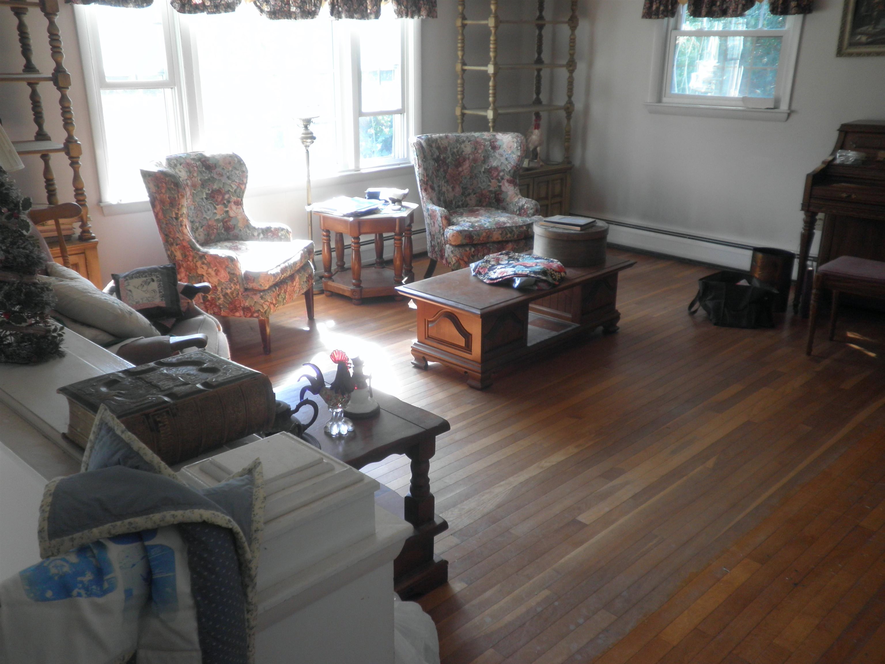 285 Pinewood Drive Hopkinton, NH 03229 - Photo 4 of 7