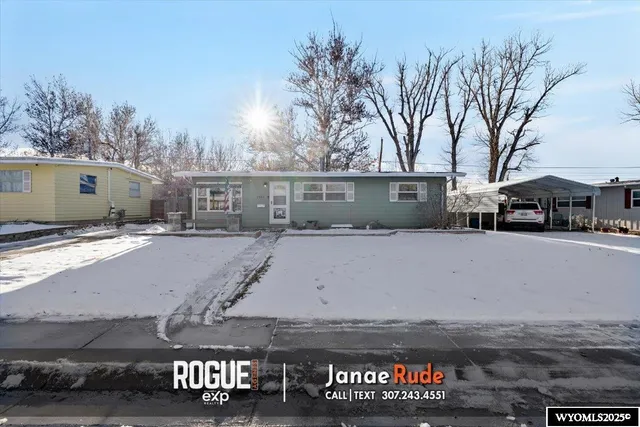 $238,000 | 2044 Laramie Avenue, Casper, WY 82604