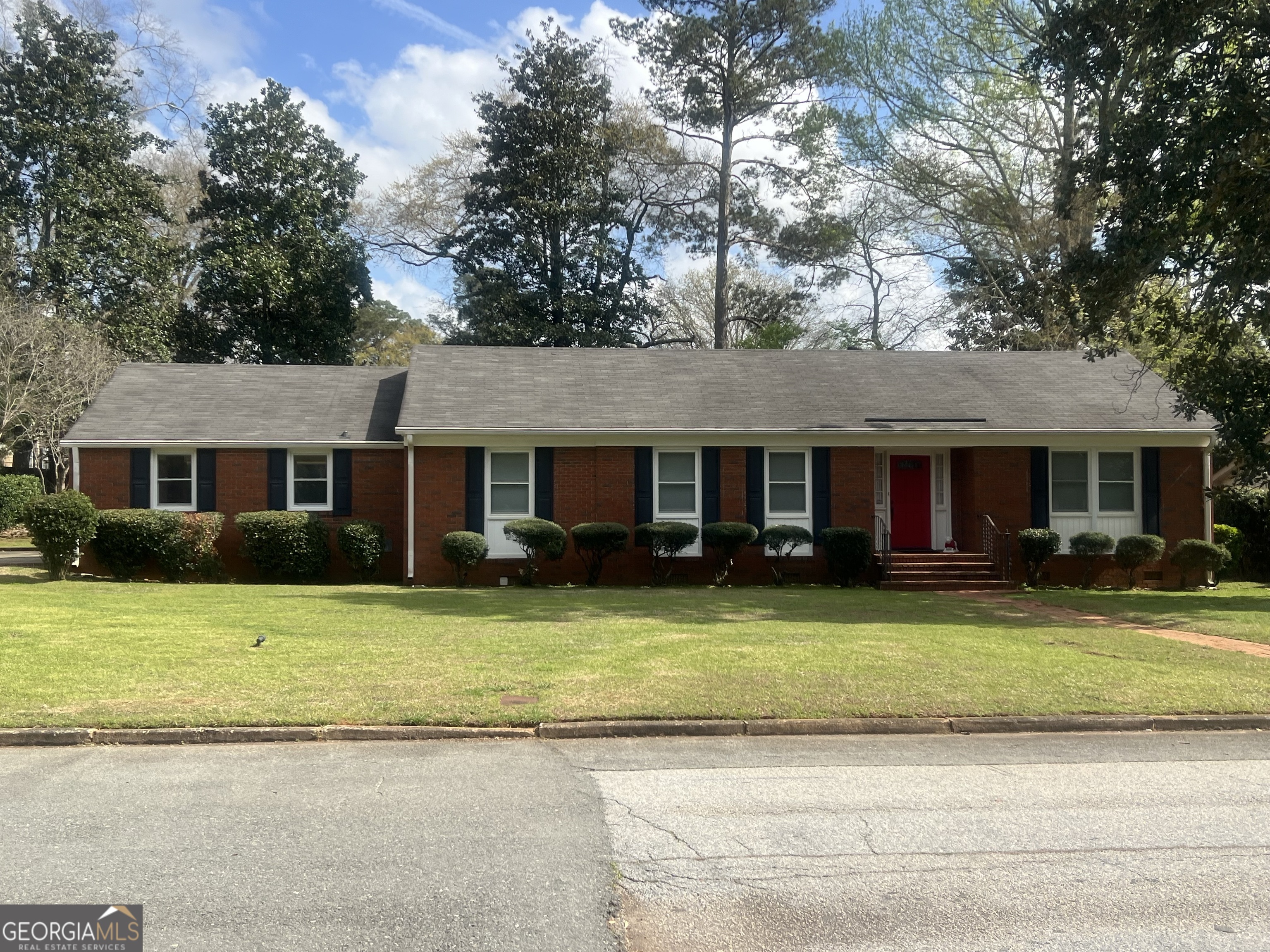 801 Greenwood Road Thomaston, GA 30286 - Photo 1 of 38