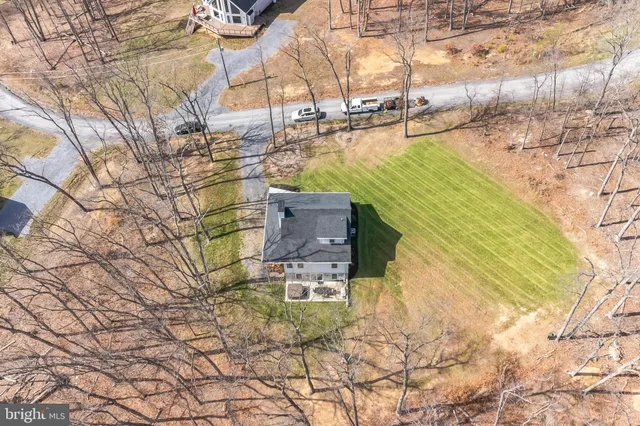 a view of a yard with an outdoor space