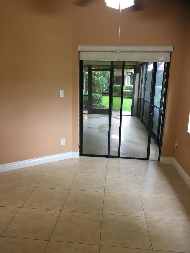 23387 Water Circle Boca Raton, FL 33486 - Photo 7 of 21 Eat in Kitchen
