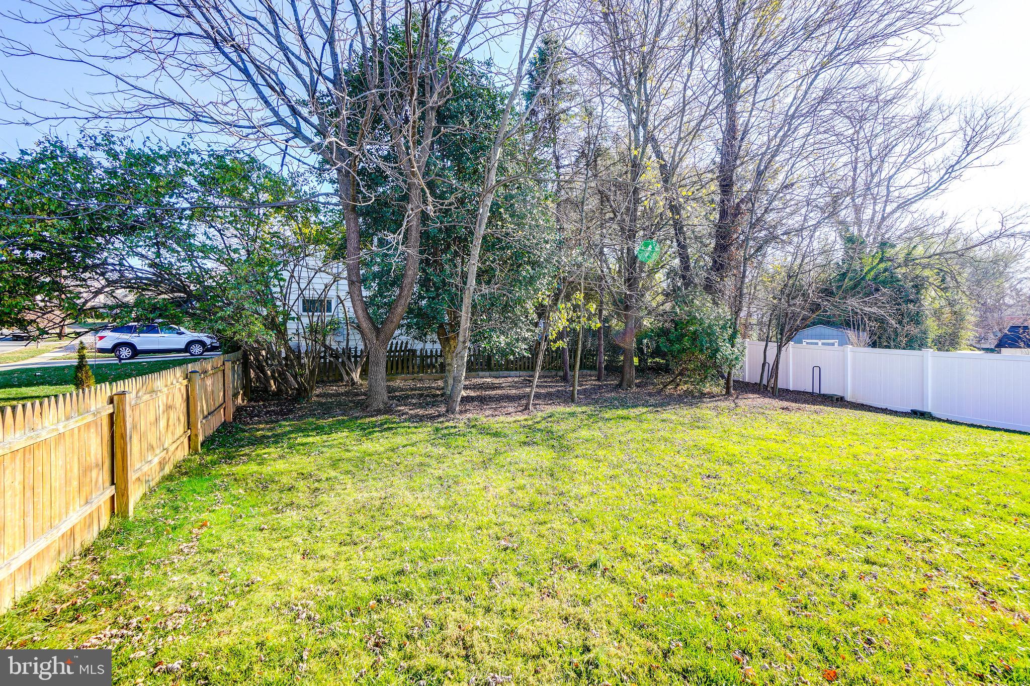 400 Mercer Road Rockville, MD 20852 - Photo 47 of 51 Spacious and Sunny