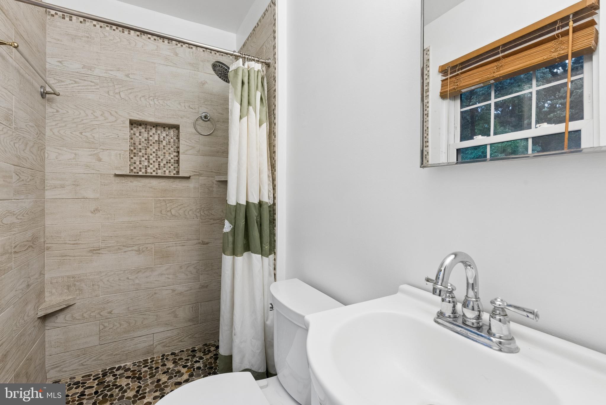 404 Crosby Road Baltimore, MD 21228 - Photo 19 of 26