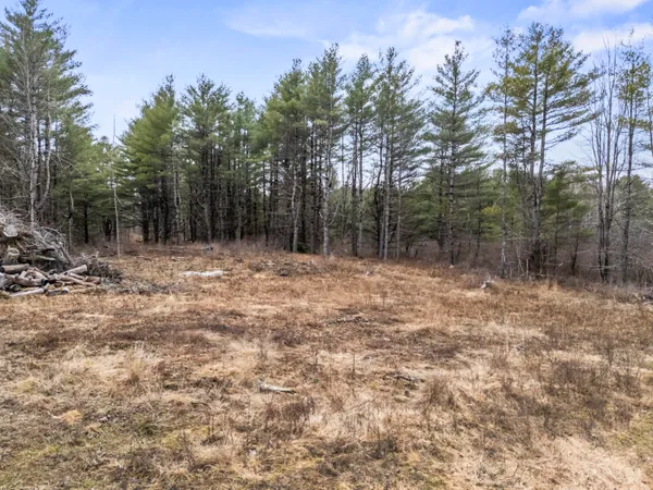 $99,500 | 122 Pierce Drive, Augusta, ME 04330
