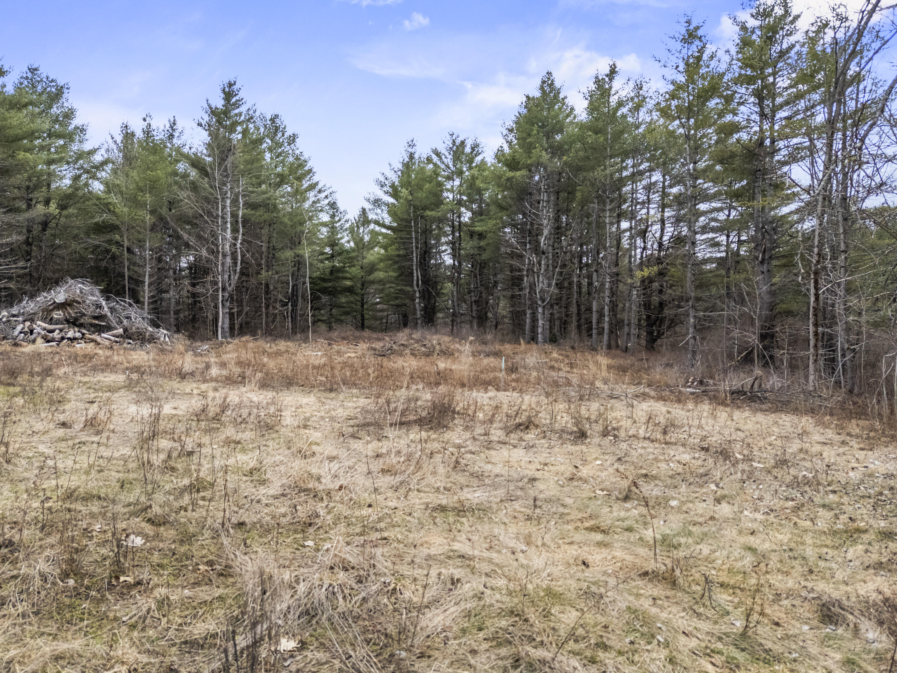 122 Pierce Drive Augusta, ME 04330 - Photo 9 of 28 122 Pierce Dr_111