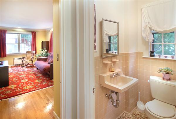 59 Edgemoor Road Belmont, MA 02478 - Photo 13 of 30