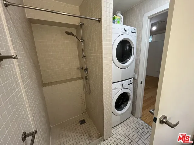 $4,995 | 320 Indiana Avenue, Unit A, Venice, CA 90291