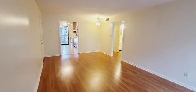 $1,295 | 2925 Par Lane, Unit D, Tallahassee, FL 32301