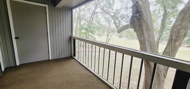 $1,295 | 2925 Par Lane, Unit D, Tallahassee, FL 32301