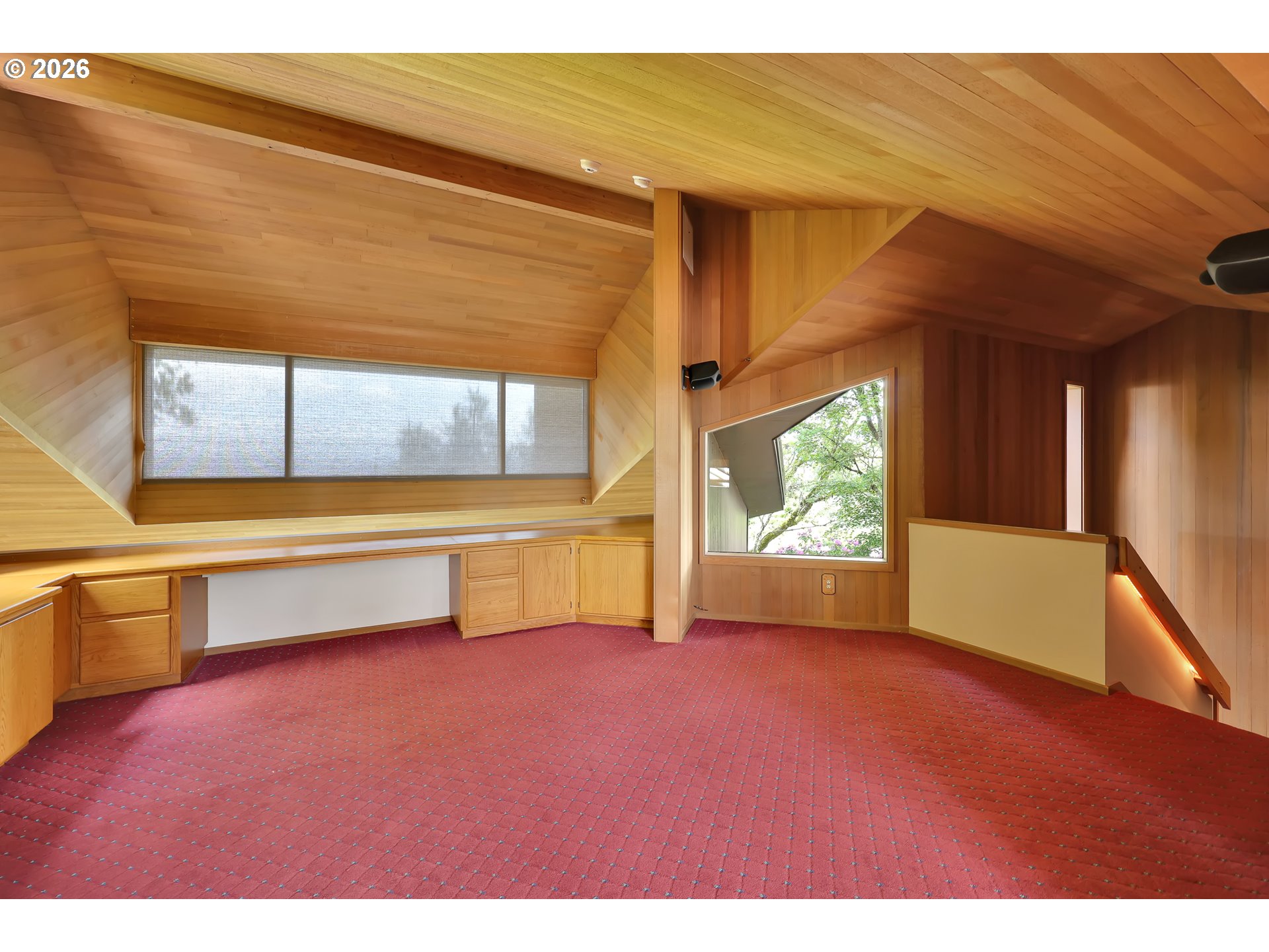 85368 Ridge Top Drive Eugene, OR 97405 - Photo 32 of 48 Den/Office