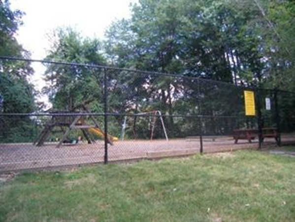 8 Shadowbrook Lane, Unit 41 Milford, MA 01757 - Photo 24 of 27