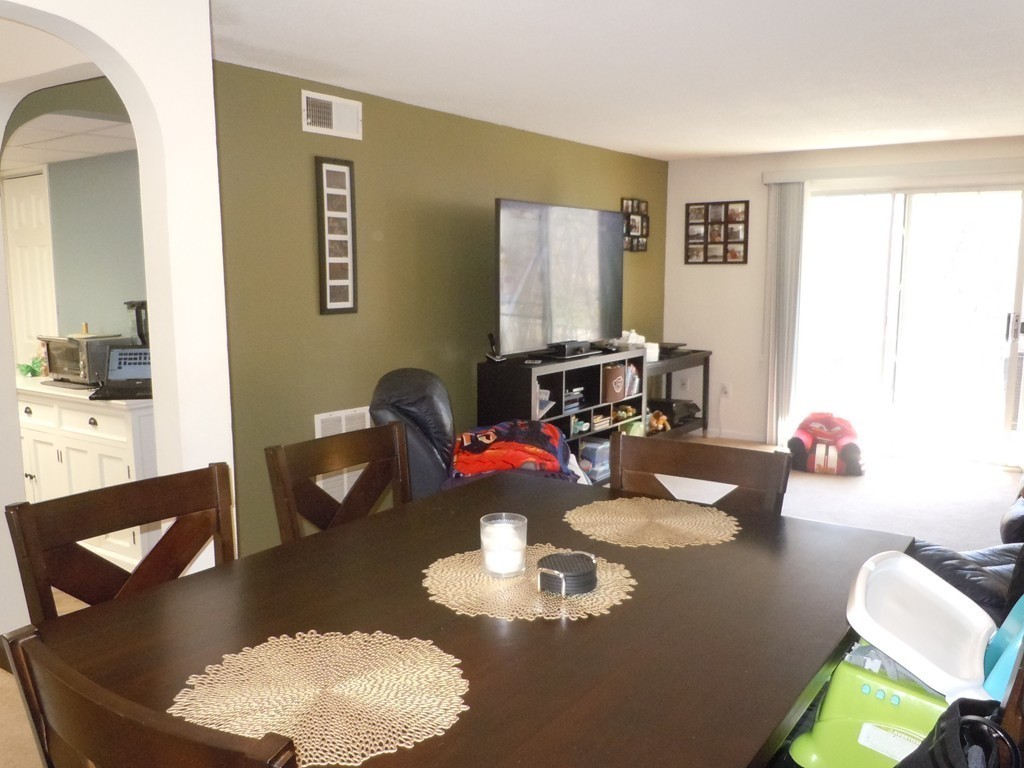 8 Shadowbrook Lane, Unit 41 Milford, MA 01757 - Photo 5 of 27