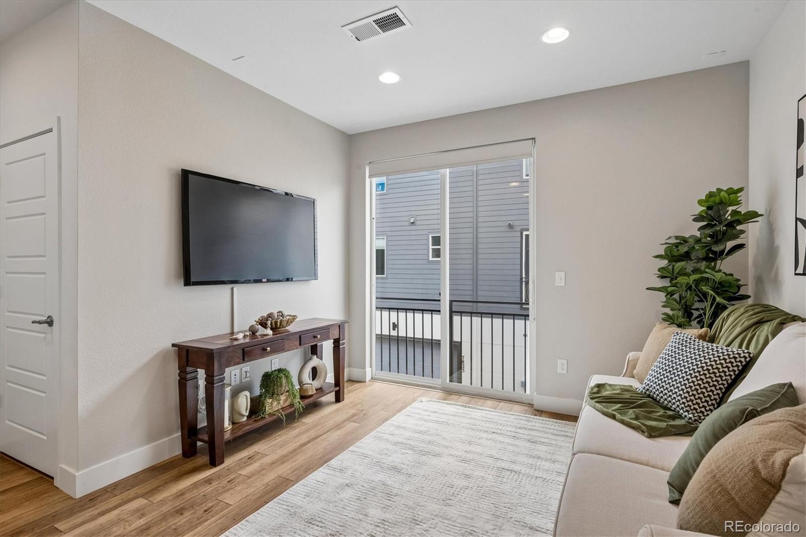 7831 West 43rd Place Wheat Ridge, CO 80033 - Photo 10 of 47 Gallery Image 10