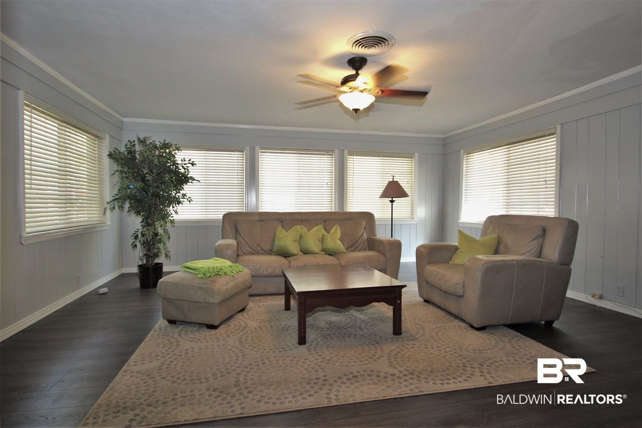 361 Tatum Avenue Mobile, AL 36609 - Photo 11 of 36